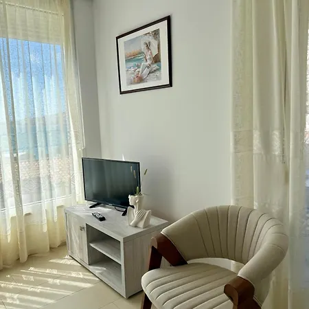 Bellavista Bougainville Bay *