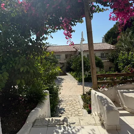 Bellavista Bougainville Bay * Saranda